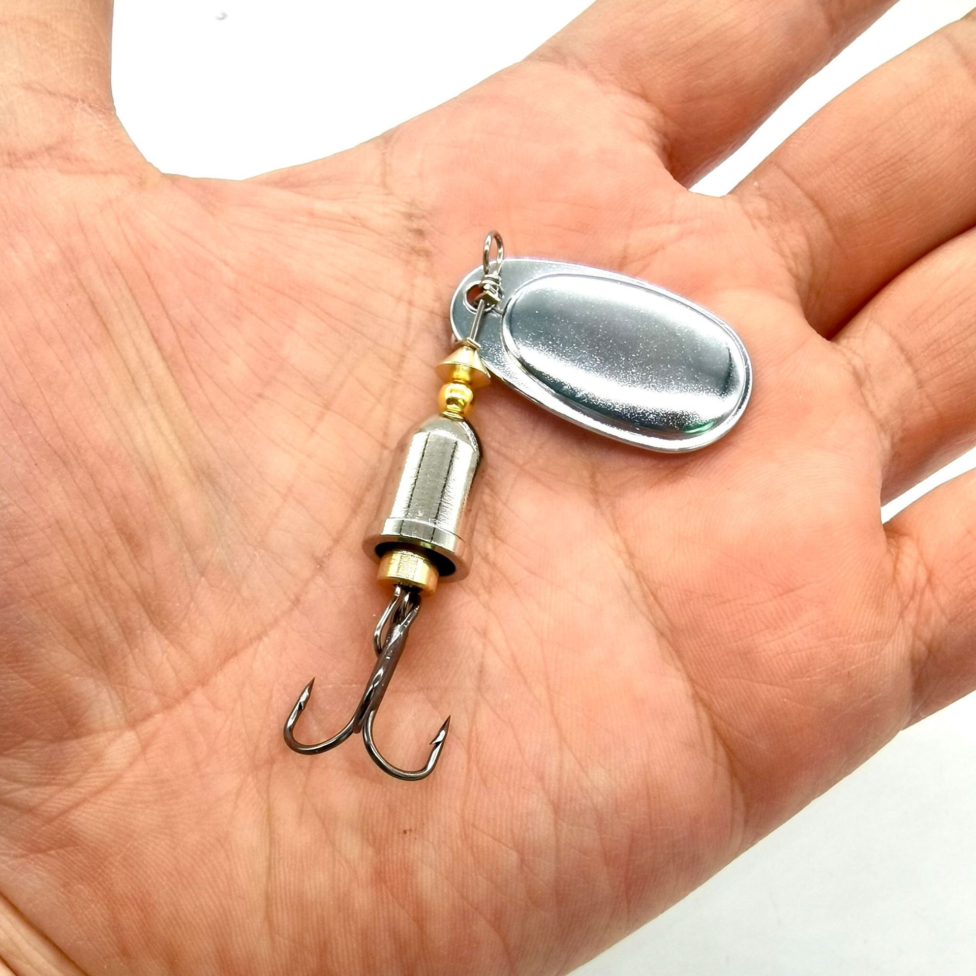 1 pz. Esca Artificiale Rotante - Fishing Hook Treble recensione e prezzo